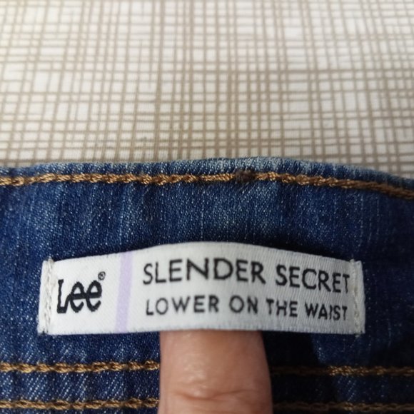 LEE Women's Boot Cut Jeans Size 10 S Slender Secret Lower Waist Button Flap PKTS - Picture 14 of 15